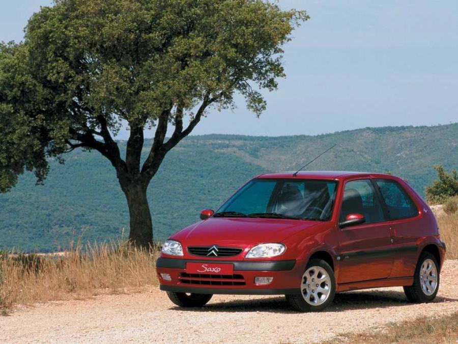  Citroen Saxo 3-Door 1999 года  (фото 7 из 12)
